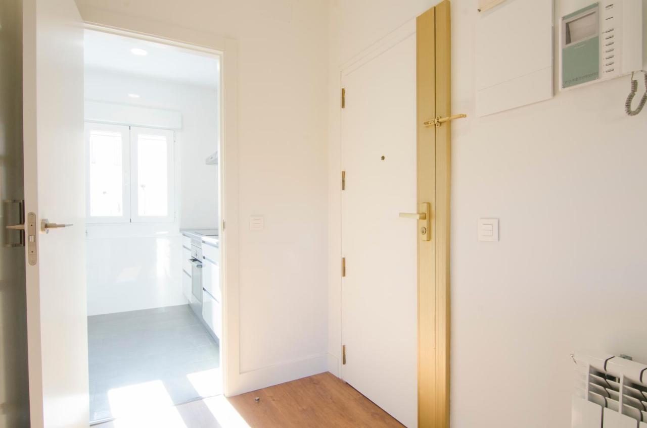 2 Bedrooms 2 Bathrooms Furnished - Bernabeu - Business Area With Terrace - Minty Stay Мадрид Экстерьер фото