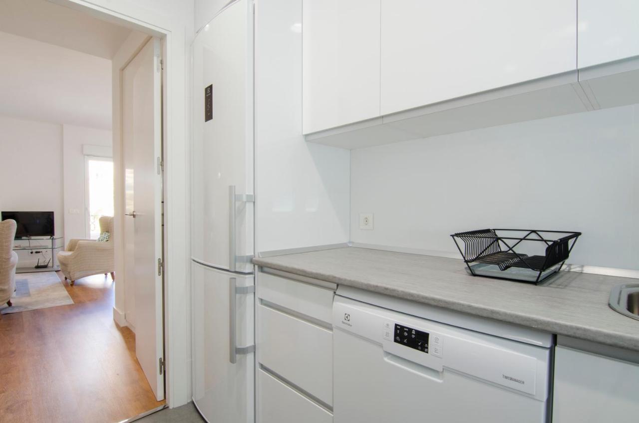 2 Bedrooms 2 Bathrooms Furnished - Bernabeu - Business Area With Terrace - Minty Stay Мадрид Экстерьер фото